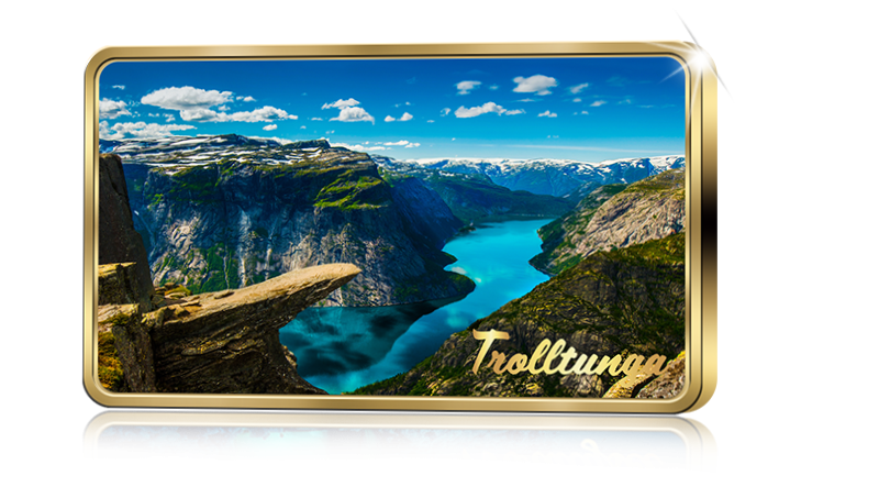 Trolltunga på barre belagt i gull. Barren har motiv av den berømte rungen med fjord og fjell i bakgrunn Trolltunga på barre belagt i gull. Barren har motiv av den berømte rungen med fjord og fjell i bakgrunn